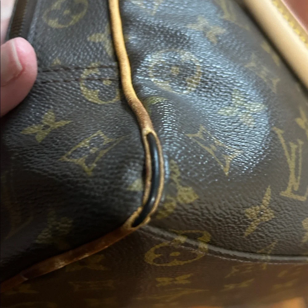 Louis Vuitton Monogram Manhattan PM